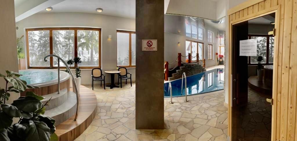 Apartament Rysy Apartamentyzakopianskie Basen Sauna Jacuzzi 자코파네 외부 사진